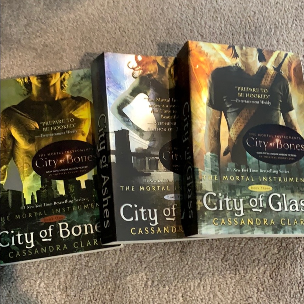 The Mortal Instruments Book Series! - Picture 2 of 6